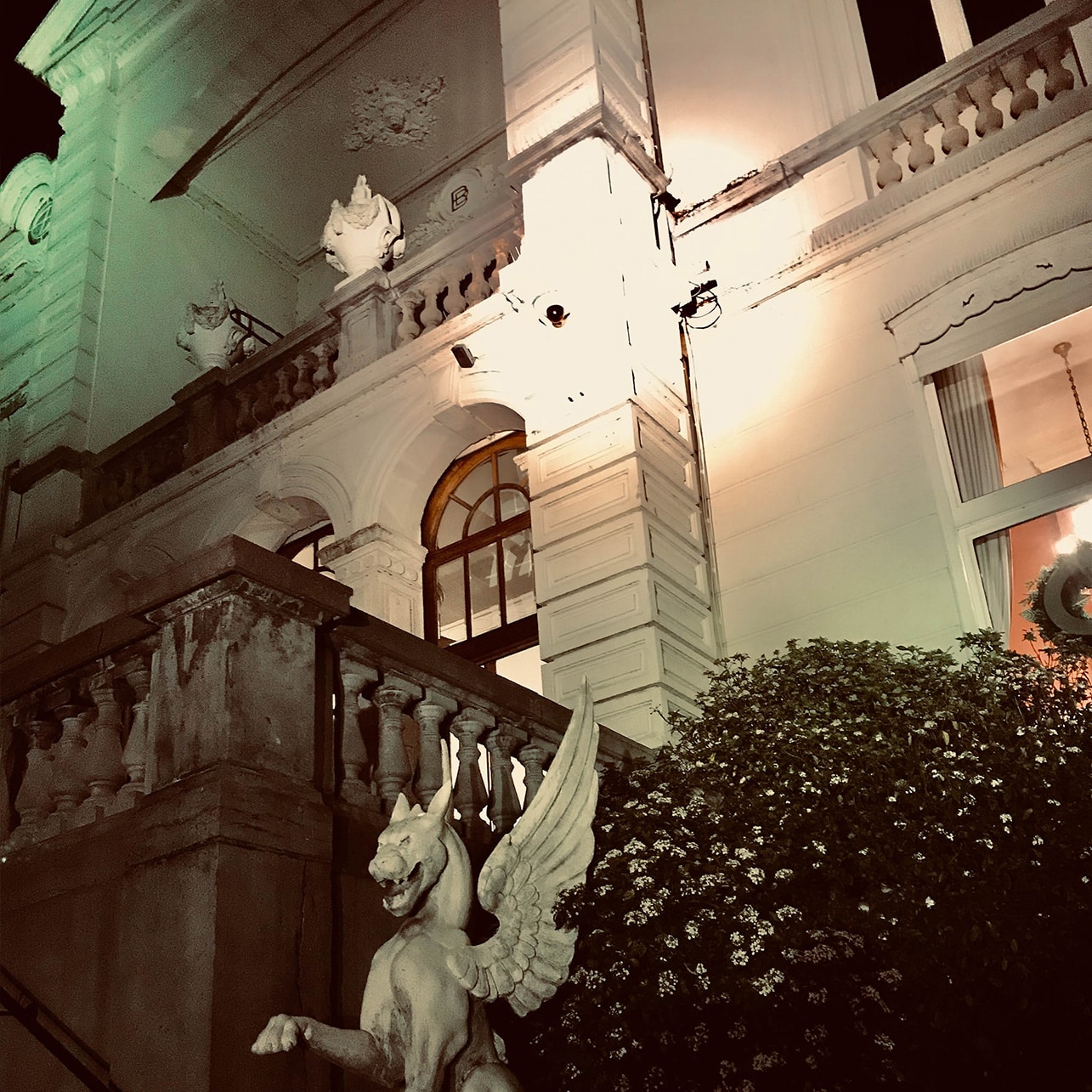 Annual Witches&rsquo; Ball