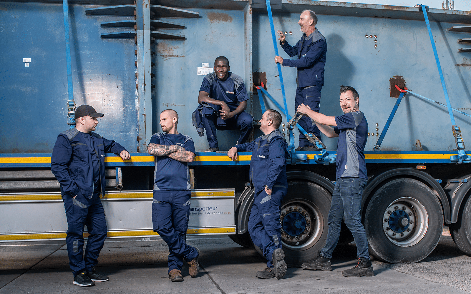 Rosantra — TASH case, beeld 2